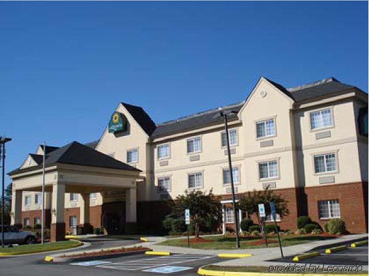 La Quinta Inn By Wyndham Richmond South Exterior foto